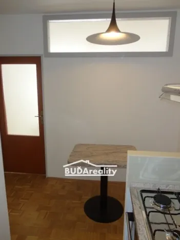Pronájem bytu 2+1, Zlín, Osvoboditelů, 47 m2