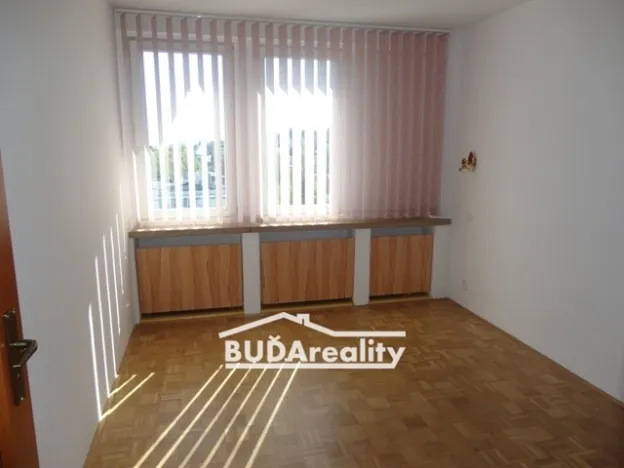 Pronájem bytu 2+1, Zlín, Osvoboditelů, 47 m2