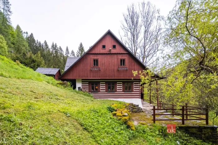 Prodej chalupy, Vrchlabí - Hořejší Vrchlabí, 250 m2