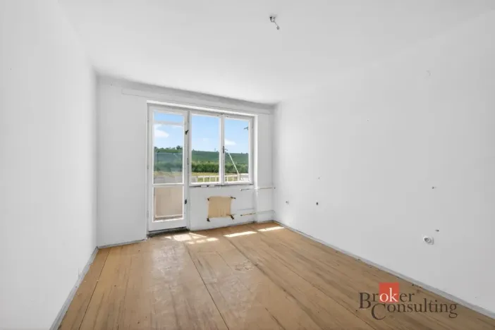 Prodej bytu 3+1, Zvoleněves, 71 m2