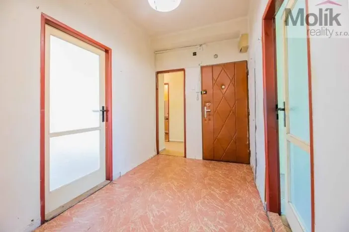 Prodej bytu 2+1, Kadaň, kpt. Jaroše, 59 m2