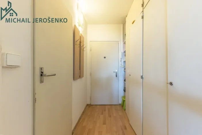 Prodej bytu 1+kk, Praha - Kobylisy, Kyselova, 23 m2