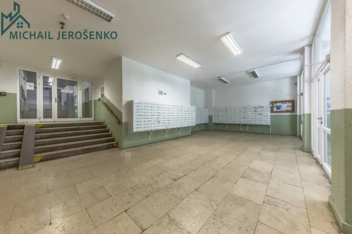 Prodej bytu 1+kk, Praha - Kobylisy, Kyselova, 23 m2