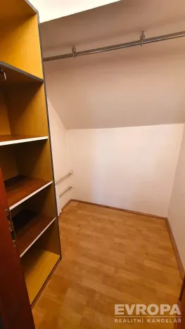 Pronájem bytu 2+kk, Pardubice - Trnová, Jiřího Potůčka, 65 m2