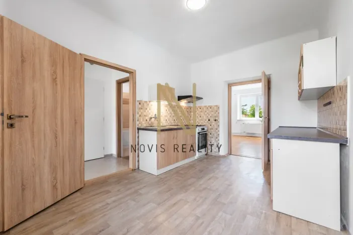 Pronájem bytu 1+1, Klatovy, Masarykova, 46 m2