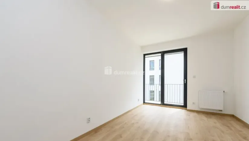 Pronájem bytu 2+kk, Plzeň - Jižní Předměstí, Goldscheiderova, 69 m2