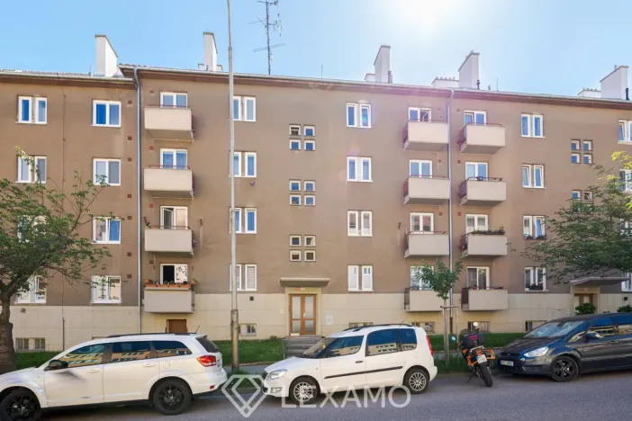 Prodej bytu 2+1, Znojmo, 17. listopadu, 63 m2