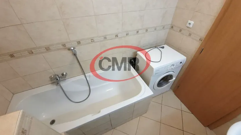 Pronájem bytu 1+kk, Praha, Lublaňská, 38 m2