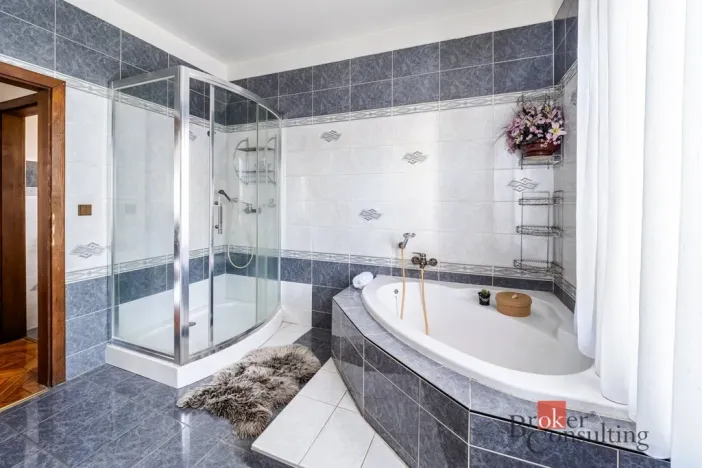 Prodej rodinného domu, Chlum u Třeboně, Chelčického, 220 m2