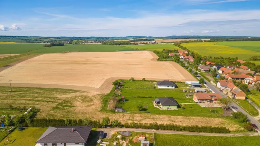 Prodej pozemku pro bydlení, Oleška, 2295 m2