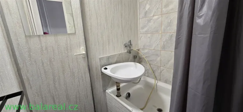 Pronájem bytu 1+kk, Brno - Komín, Součkova, 32 m2