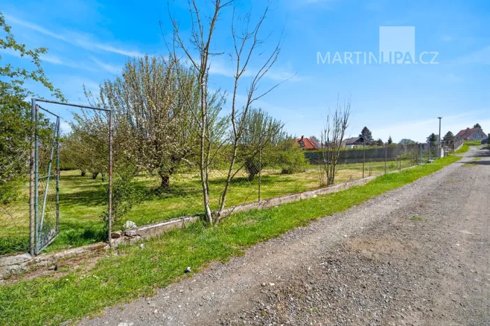 Prodej pozemku pro bydlení, Kamenný Přívoz - Hostěradice, 880 m2