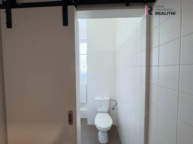 Pronájem kanceláře, Karlovy Vary, T. G. Masaryka, 35 m2