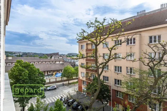 Prodej bytu 1+1, Praha - Holešovice, Osadní, 53 m2