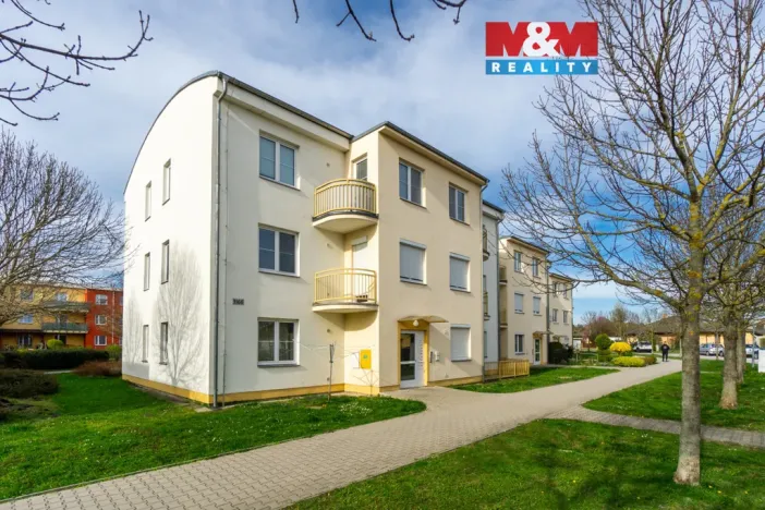 Pronájem bytu 2+1, Holice, Ottmarova, 62 m2
