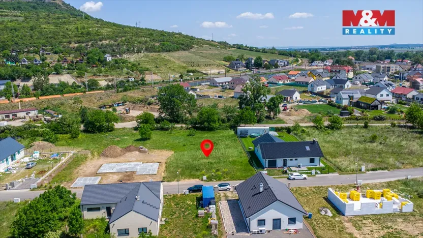 Prodej pozemku pro bydlení, Píšťany, 1098 m2