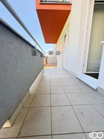 Pronájem bytu 2+kk, Praha, Modenská, 60 m2