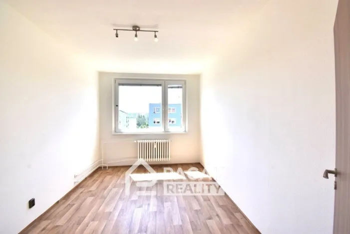Pronájem bytu 3+1, Olomouc - Neředín, Stiborova, 70 m2