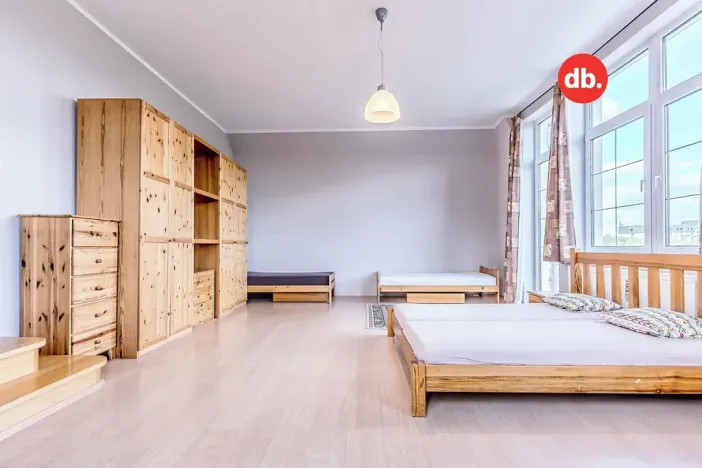 Prodej rodinného domu, Karlovy Vary, Krokova, 280 m2
