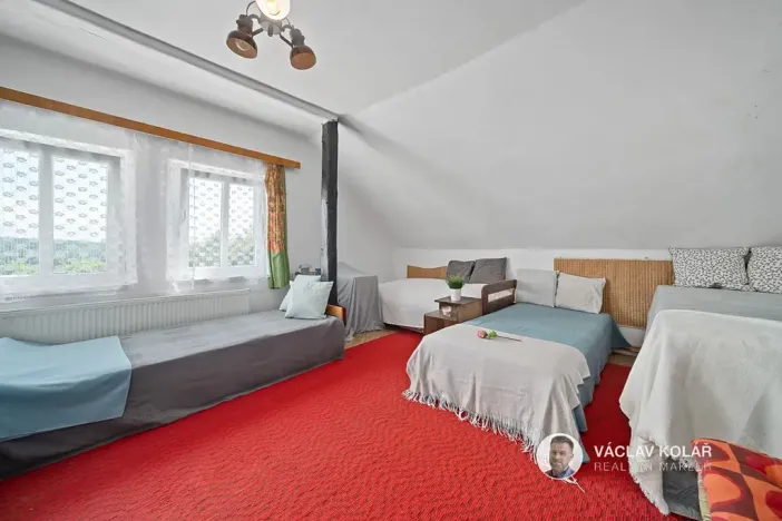 Prodej rodinného domu, Tetín, 130 m2