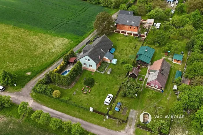 Prodej rodinného domu, Tetín, 130 m2