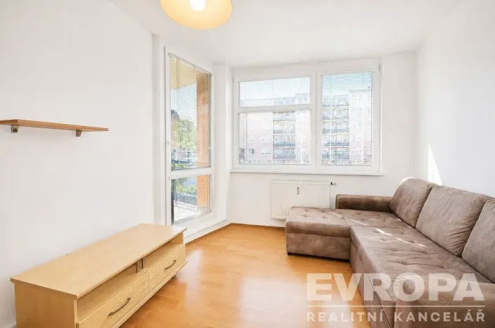 Prodej bytu 2+kk, Praha - Hlubočepy, Voskovcova, 51 m2