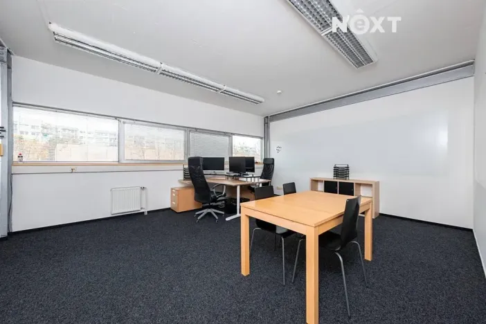 Pronájem kanceláře, Praha - Prosek, Prosecká, 28 m2
