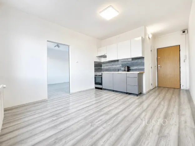 Pronájem bytu 1+1, Ústí nad Labem - Střekov, Jeseninova, 36 m2