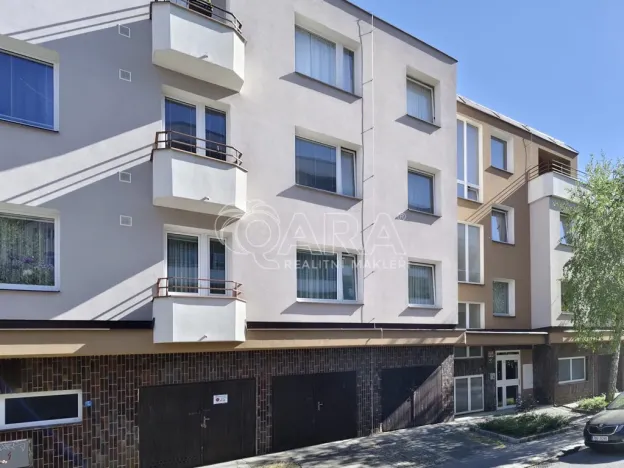 Pronájem bytu 3+kk, Praha - Břevnov, Ve Střešovičkách, 81 m2