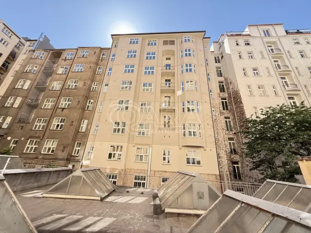 Pronájem bytu 1+kk, Praha - Nové Město, Dittrichova, 55 m2