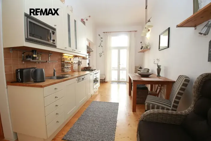 Pronájem bytu 2+1, Praha - Vinohrady, Voroněžská, 70 m2