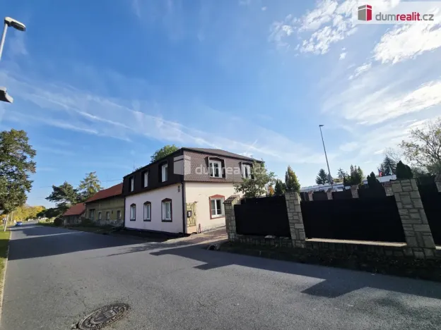 Pronájem bytu 3+kk, Praha - Horní Počernice, Bártlova, 98 m2