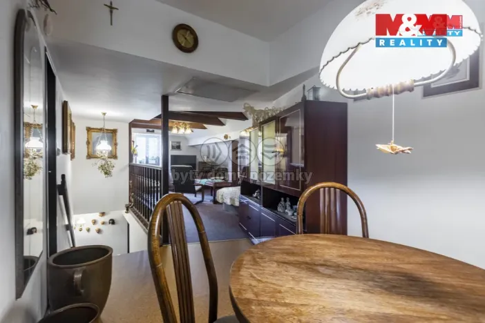 Prodej rodinného domu, Deštné v Orlických horách, 590 m2