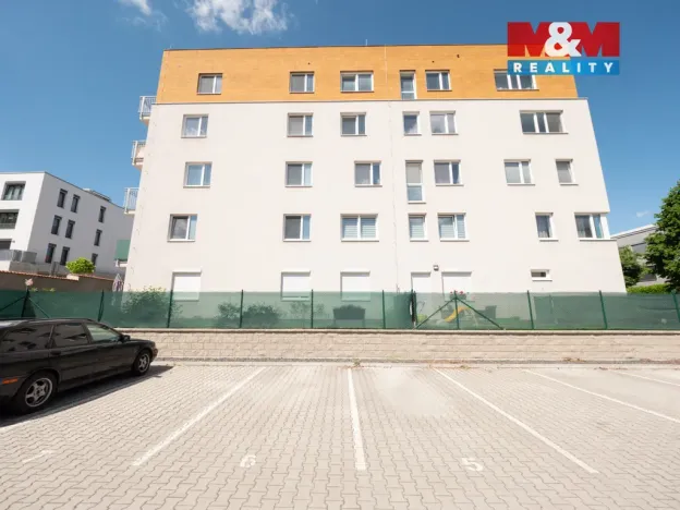 Prodej bytu 3+kk, Odolena Voda, K Cukrovaru, 76 m2
