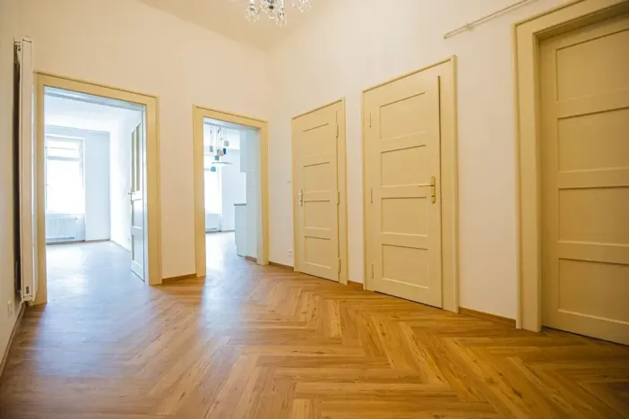 Pronájem bytu 3+kk, Praha - Vinohrady, Korunní, 85 m2