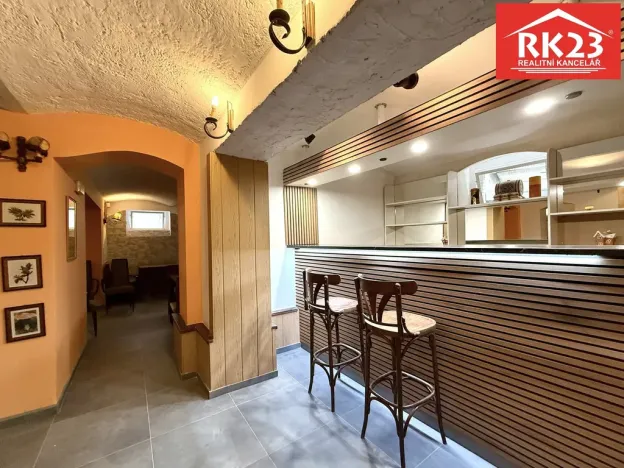 Pronájem restaurace, Mariánské Lázně - Úšovice, Plzeňská, 100 m2