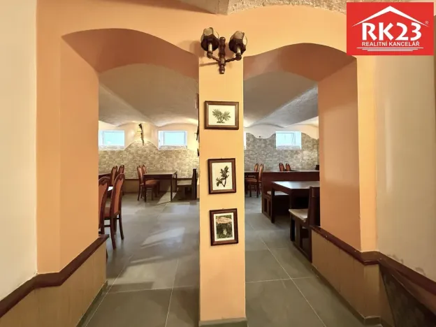 Pronájem restaurace, Mariánské Lázně - Úšovice, Plzeňská, 100 m2