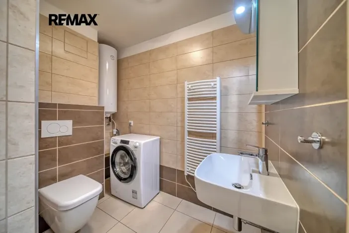 Pronájem bytu 1+kk, Poděbrady, Nerudova, 31 m2