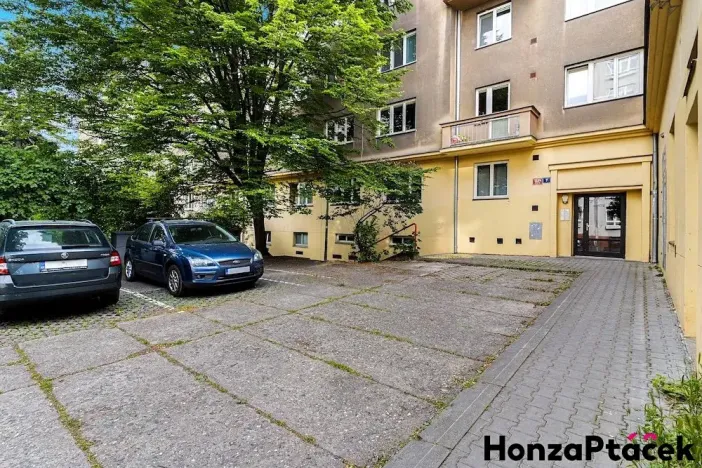 Prodej bytu 2+1, Praha - Vršovice, Lvovská, 72 m2