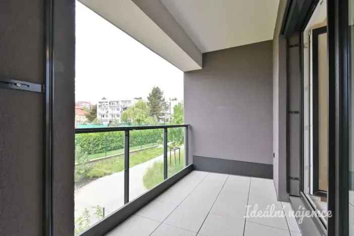 Pronájem bytu 2+kk, Praha - Strašnice, Počernická, 59 m2