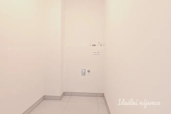 Pronájem bytu 2+kk, Praha - Strašnice, Počernická, 59 m2