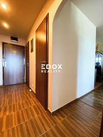Prodej bytu 2+kk, Praha - Hloubětín, Slévačská, 53 m2