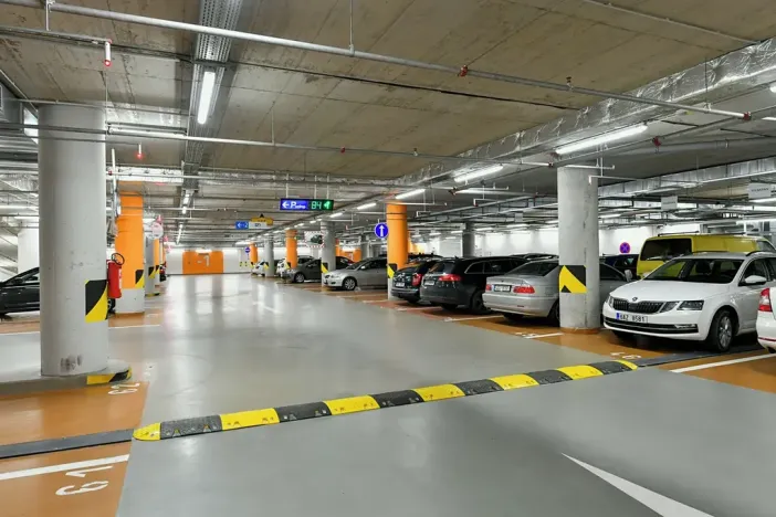 Pronájem kanceláře, Praha - Stodůlky, Siemensova, 340 m2