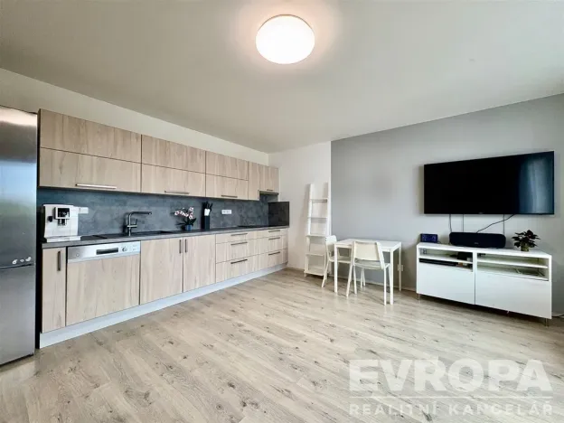 Prodej bytu 3+kk, Olomouc - Nedvězí, Jilemnického, 77 m2