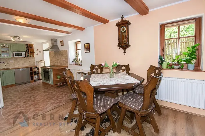 Prodej rodinného domu, Nová Ves, 180 m2