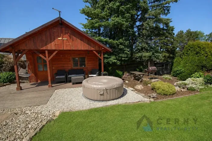 Prodej rodinného domu, Nová Ves, 180 m2