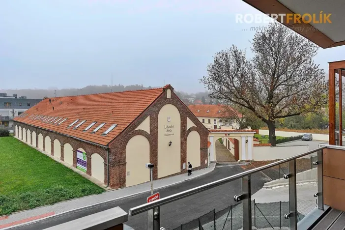 Pronájem bytu 2+kk, Praha - Liboc, Naardenská, 54 m2