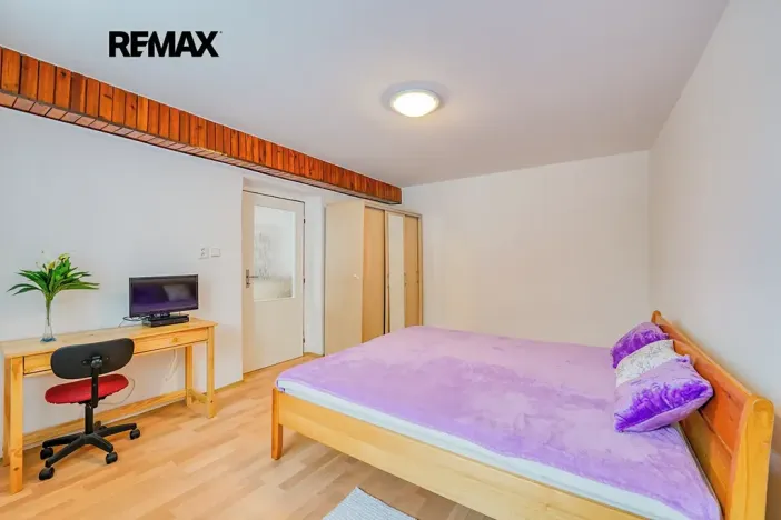 Prodej rodinného domu, Sedlčany, 93 m2