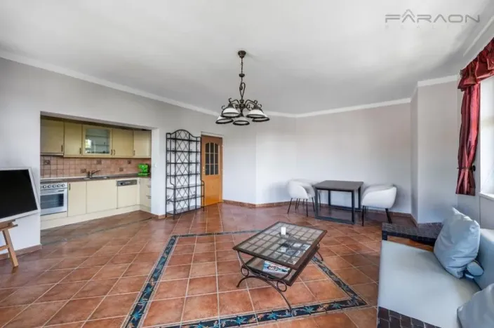 Pronájem bytu 2+kk, Praha - Vinohrady, Perucká, 75 m2
