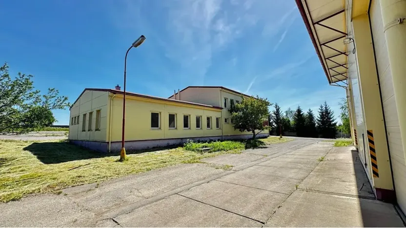 Prodej výrobních prostor, Řídký, 1400 m2